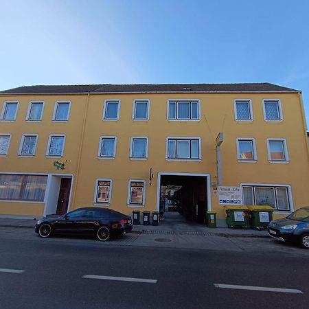 Pension Eder Bruck an der Leitha Esterno foto