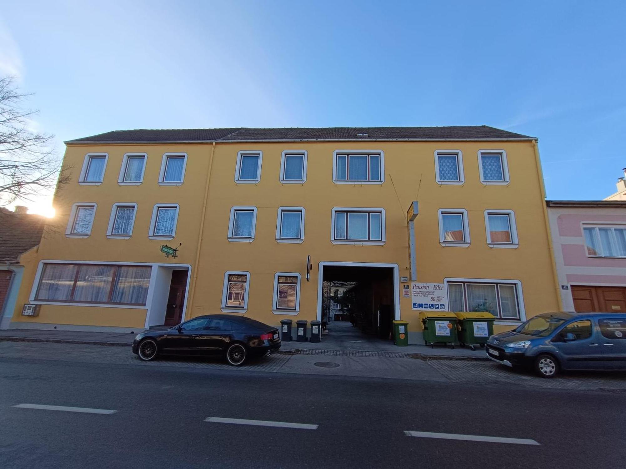 Pension Eder Bruck an der Leitha Esterno foto